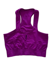 Load image into Gallery viewer, Crop Top by Venturelli
